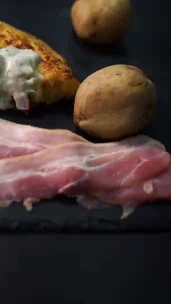 Ζήστε Την Ουσία Της Γαλικιανής Κουζίνας Την Αυθεντική Ισπανική Ομελέτα — Αρχείο Βίντεο