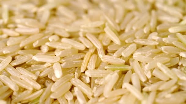Цельнозерновая Коричневая Рисовая Текстура Вид Сверху Пищевой Фон Закрыть — стоковое видео