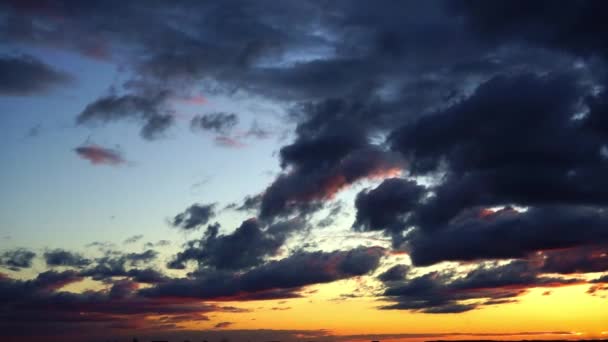 Πολύχρωμο Χρονικό Διάστημα Ηλιοβασιλέματος — Αρχείο Βίντεο