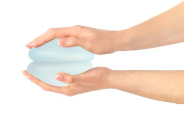 Yumuşak göğüs implantı