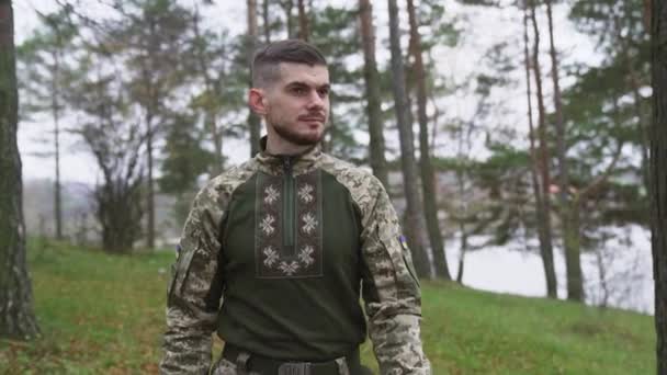 Smiling Soldier Uniform Greeting While Walking Outdoors Slow Motion High — Stok video