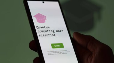 28 Ağustos 2023. Bir öğrenci bir telefon tutar, kuantum bilgisayar bilimi programı okumak için kurslara kaydolur, yeni yetenekler öğrenir ve sertifikayı geçirir. İngilizce metin, İngilizce metin.