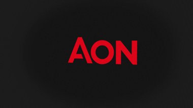 07 Eylül 2023 Londra, İngiltere. Beyaz ekran duvarında Aon 'un logosu. Aygıtta bir damga.