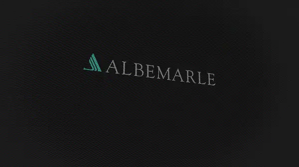 2023年9月7日 ノースカロライナ州シャーロット スクリーンの白い壁にアルベマール株式会社のロゴ デバイス上のアルベマール株式会社のブランド — ストック写真