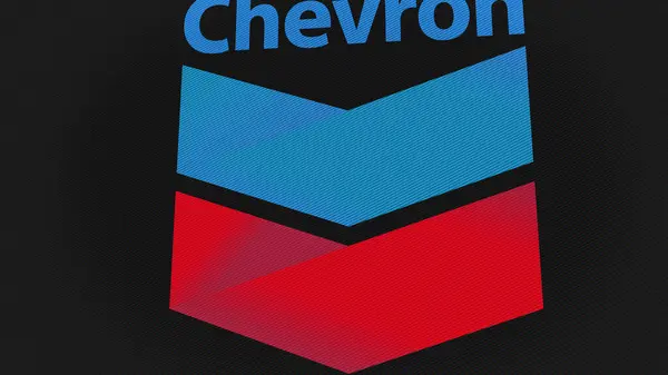 2023年9月7日加州圣拉蒙雪佛龙公司的标志在银幕的白墙上 Chevron公司在设备上的品牌 — 图库照片