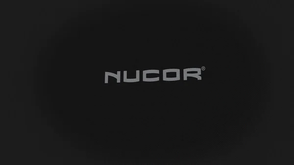 2023년 07일 노스캐롤라이나주 스크린의 Nucor의 장치에 Nucor 브랜드 — 스톡 사진