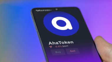 19 Eylül 2023. AhaToken 'in fiyatını analiz eden bir yatırımcı, AHT limitinin üzerine çıktı ve fiyatın üstüne çıktı..