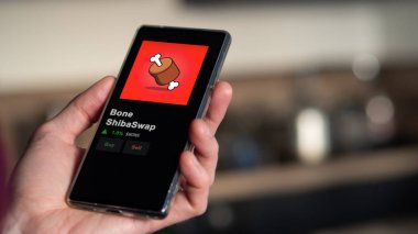 19 Eylül 2023. Kemik Değiştirme 'nin fiyatını analiz eden bir yatırımcı, kripto $Bone limitini aştı ve fiyatın üstüne çıktı..