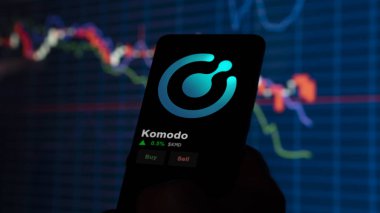 19 Eylül 2023. Komodo 'nun fiyatını analiz eden bir yatırımcı, kripto $KMD limitin üzerine çıktı ve fiyatın üstüne çıktı..