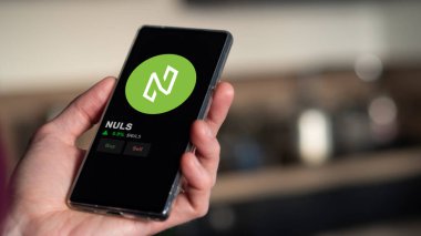 19 Eylül 2023. NULS 'un fiyatını analiz eden bir yatırımcı, kripto $NULS limitin üzerine çıktı, NULS ve fiyatın üzerine tırmandı.