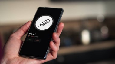 19 Eylül 2023. Şair 'in fiyatını analiz eden bir yatırımcı, POE limitinin üzerine çıktı ve fiyatın üstüne çıktı..