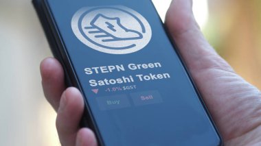 19 Eylül 2023. STEPN Green Satoshi Token 'in fiyatını analiz eden bir yatırımcı, kripto $GST limitin üzerine çıktı ve fiyatın üstüne çıktı..
