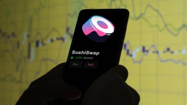 19 Eylül 2023. SushiSwap 'ın fiyatını analiz eden bir yatırımcı, kripto $SUSHI limitin üzerine çıktı ve fiyatın üstüne çıktı..
