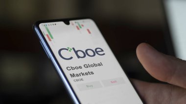 Değişim ekranında Cboe Global Market 'in logosu. Cboe Global Market hisse senetleri, CBOE $bir aygıt üzerinde.