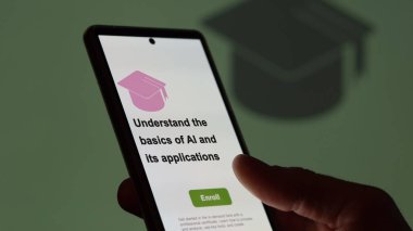 Bir öğrenci eğitim için kurslara kaydolur ai ve uygulama programının temellerini anlar, yeni yetenekler öğrenir ve telefon sertifikasını geçer..