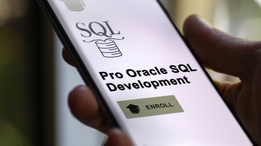 03 Ocak 2024. Öğrenci Pro Oracle SQL Geliştirme programına e-öğrenme yoluyla yapay zeka sertifikası ile kaydolmuş.