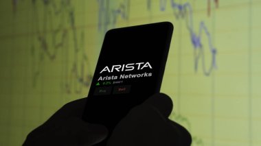 15 Ocak 2024. Değiş tokuş ekranında Arista Networks 'ün logosu. Arista Networks hisse senetleri, bir aygıt üzerinde ANET $.