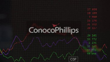 19 Mart 2024. Takas ekranında ConocoPhillips 'in logosu. ConocoPhillips hisse senedi fiyatları, bir cihaza $COP.