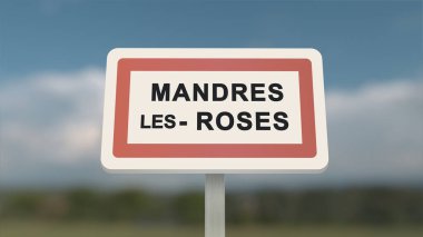 Mandres-les-Roses 'ın şehir işareti. Mandres les Roses 'in girişi, Val-de-Marne, Fransa