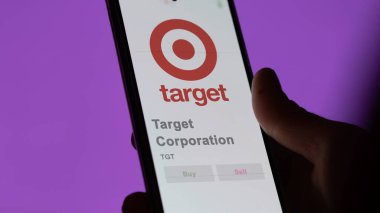 24 Nisan 2024. Takas ekranında Target Şirketi 'nin logosu var. Hedef şirket hisse senetleri, cihaza TGT $.