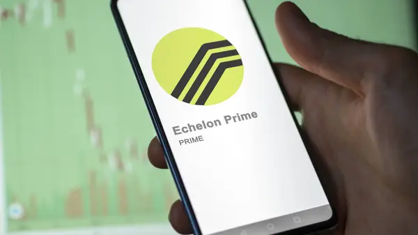 在交易所的屏幕上关闭 Prime Echelon Prime的标识 Echelon Prime Price Stocks Prime Device — 图库照片