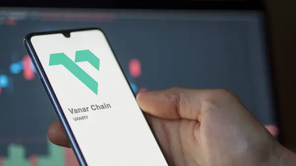 Aproape Logo Vanry Vanar Chain Ecranul Unui Schimb Vanry Acțiuni — Fotografie, imagine de stoc