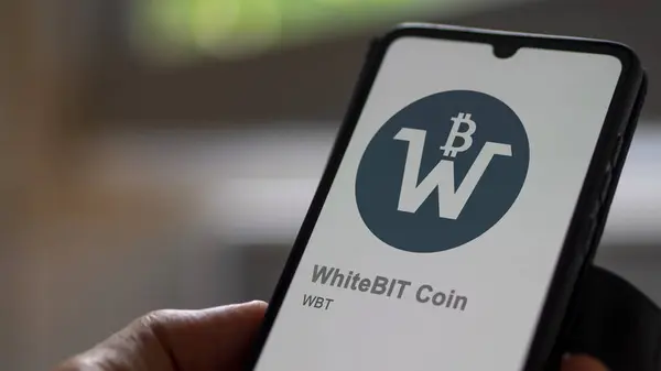 Aproape Logo Wbt Whitebit Coin Ecranul Unui Schimb Wbt Acțiuni — Fotografie, imagine de stoc