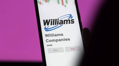 09 Nisan 2024, Tulsa, Oklahoma. Bir değiş tokuş ekranındaki Williams Şirketleri 'nin logosuna yaklaş. Williams Şirketleri hisse senedi fiyatları, bir cihaza WMB $.