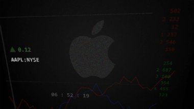 09 Nisan 2024, Cupertino, Kaliforniya. Apple A.Ş. 'nin logosunu bir takas ekranında kapat. Apple Inc fiyat hisseleri, bir aygıt üzerinde $AAPL.