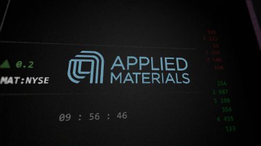 29 Nisan 2024, Santa Clara, Kaliforniya. Takas ekranındaki Uygulamalı Malzemeler logosuna yaklaş. Uygulamalı Malzeme fiyat hisseleri, bir aygıt üzerinde AMAT $.