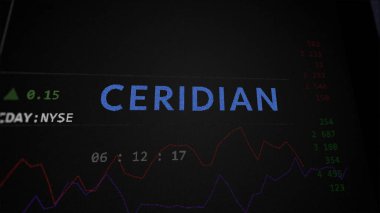 09 Nisan 2024, Minneapolis, Minnesota. Takas ekranındaki Ceridian logosuna yaklaş. Ceridian hisse senetleri, cihaza Cday $.