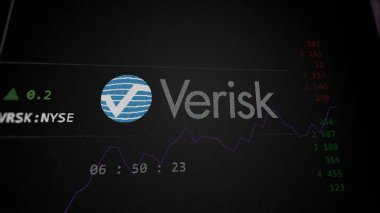 09 Nisan 2024, Jersey City, New Jersey. Değiş tokuş ekranındaki Verisk logosuna yaklaş. Verisk fiyat hisseleri, bir aygıtta VRSK $.