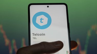 Bir değiş tokuş ekranındaki TEL Telcoin logosuna yaklaş. TEL Telcoin hisse senetleri, bir aygıt üzerinde TEL $.