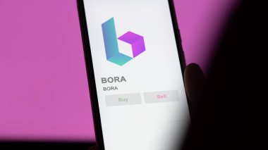 Borsa ekranındaki BORA BORA logosuna yaklaş. BORA BORA fiyat hisseleri, bir aygıt üzerinde BORA $.