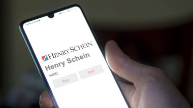 Melville, New York. Bir değiş tokuş ekranında Henry Schein 'ın logosuna yaklaş. Henry Schein hisse senetleri, bir cihaza HSIC $.
