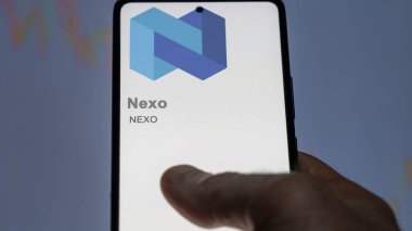 Bir değiş tokuş ekranındaki NEXO Nexo şifreleme varlığının logosunu kapat. NEXO Nexo hisse senetleri, bir cihaz için NEXO $.