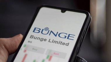 Chesterfield, Missouri 'de. Bir değiş tokuş ekranında Bunge Limited 'in logosuna yaklaş. Bunge Limitli Fiyat Hisseleri, Bir aygıtta BG $.
