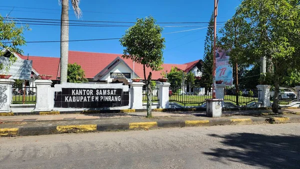 Pinrang Indonesia Juli 2023 Kantor Pinrang Samsat Kantor Samsat Untuk — Stok Foto