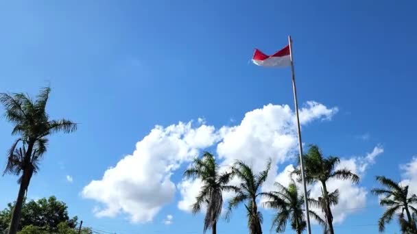 Pinrang Indonesia June 2023 Red White Flag Flutters Front Yard — Video