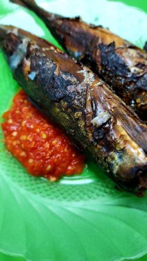 Süper baharatlı basit ızgara balık menüsü, ev yapımı, Asya Endonezyası
