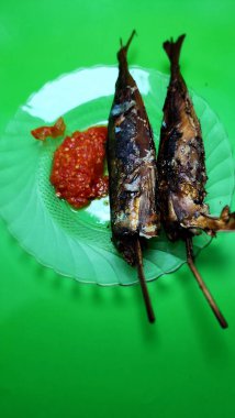 Süper baharatlı basit ızgara balık menüsü, ev yapımı, Asya Endonezyası