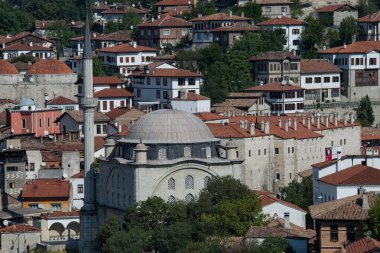Safranbolu, Dünya Mirası Listesi 'nde yer alan geleneksel Osmanlı evleri ile büyüleyici bir müze kentidir. Karadeniz Bölgesi 'nin Karabuk ilçesinde yer almaktadır.. 