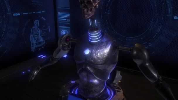 Ein Humanoider Cyborg Wird Einer Fabrikfertigungslinie Mit Digitalen Bildschirmen Und — Stockvideo