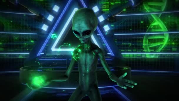 Personaje Alienígena Gris Entorno Luz Oscura Rodeado Paneles Control Holográficos — Vídeo de stock