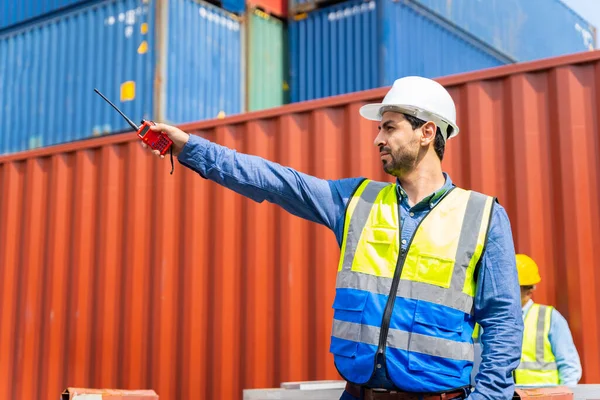Male Engineers Container Shipping Company Consulting Check Order Container Responsible — Stock Photo, Image