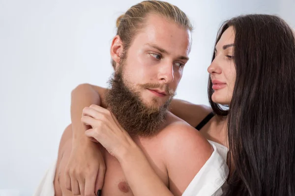 Par Som Har Roligt Tillsammans Hemma Och Har Sex Sovrummet — Stockfoto