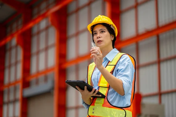 Young Female Engineer Metal Sheet Factory Responsible Work Being Inspected — Stock Photo, Image