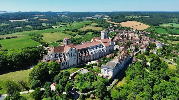 Nsansız Hava Aracı Fotoğrafı Vezelay Abbey Basilique Vezelay France Europe — Stok fotoğraf