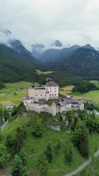 Castelo Tarasp Schloss Tarasp Suíça — Fotografia de Stock