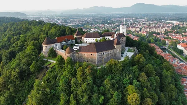 Фото Беспилотника Люблянский Замок Люблянский Град Европа Словения — стоковое фото